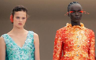 مكياج عارضات Chanel Cruise 2027: نضارة وبساطة مدروسة