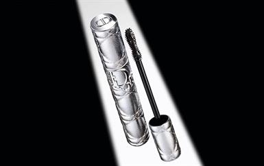 Diorshow Overvolume Waterproof: جيل جديد من الرموش الجريئة