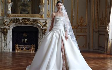 عروس من نور وصمت في مجموعة إيلي صعب لربيع 2027