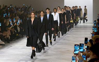 Fendi تعلن عن موعد أول عرض كوتور من تصميم ماريا غراتسيا كيوري