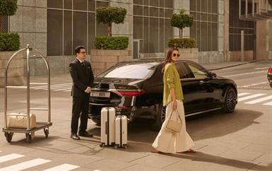 دللي نفسك بخدمة  Luxe Classمن ويلي : فخامة التنقّل كما لم تعرفها دبي من قبل