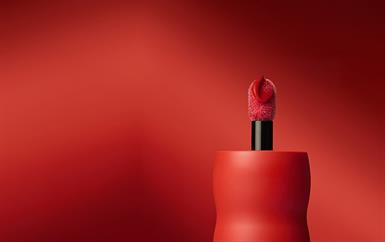كيف تطبقين صيحة Sunburn Look مع مستحضرات بنفت