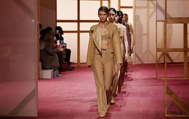 Hermès تدخل عالم الهوت كوتور