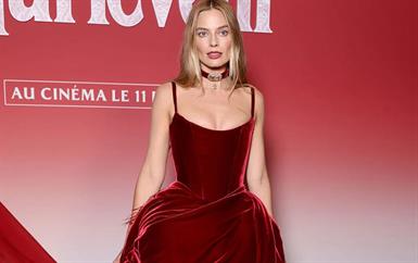 أسرار جمال مارغو روبي في العروض الأولى لفيلم Wuthering Heights