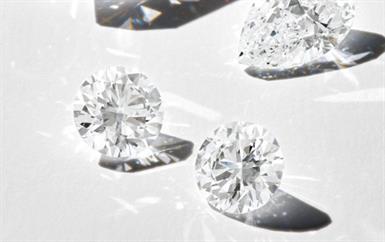 سوذبيز تطرح ماسة نادرة في مزاد هونغ كونغ