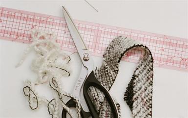 كيف تهدد الحرب صناعة الموضة العالمية؟