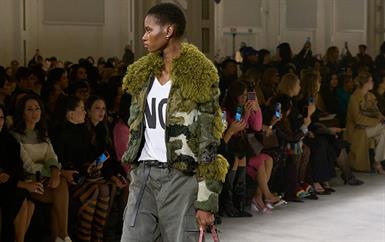 خمس من أبرز صيحات الموضة في عروض خريف وشتاء 2026