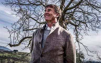 ليلة في روما… وحكاية فيلم يوثّق فلسفة برونيلو كوتشينيلي ورؤيته الإنسانية