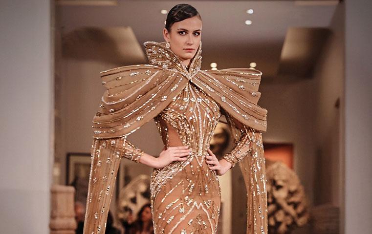 منال عجاج و