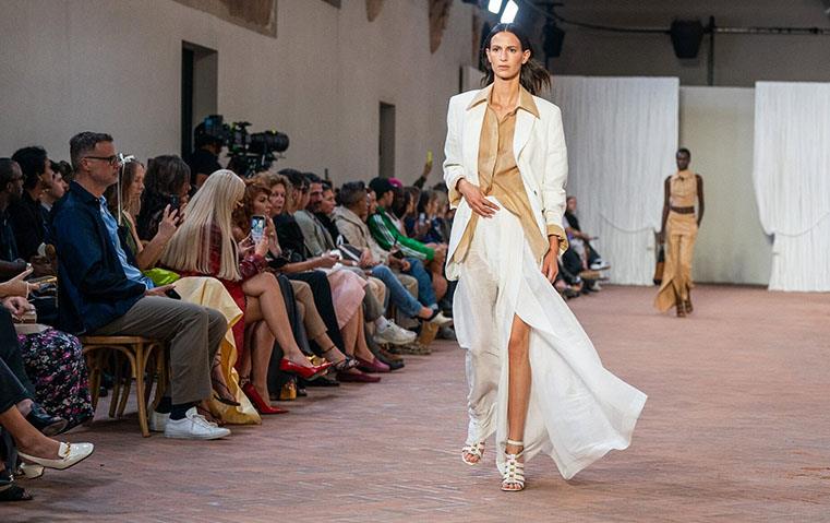 عيد الفطر في الزمن الصعب: كيف تختارين إطلالتك بعيداً عن البهرجة؟