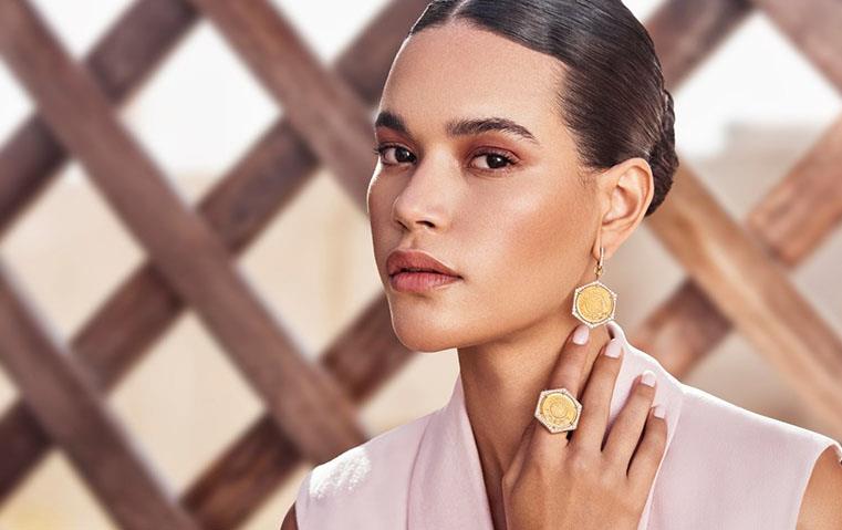 حديث عن المجوهرات وتأثرها بالتراث السعودي في مقابلة خاصة مع مؤسِسة  Yataghan