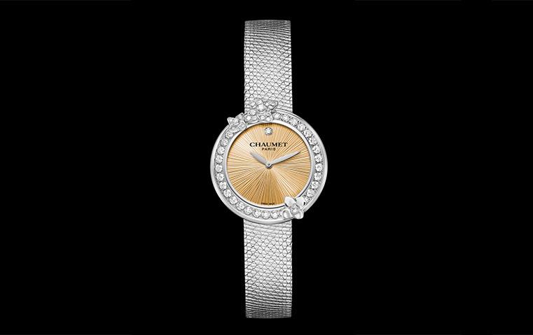 ما الذي يجعل Hortensia الإضافة المثالية إلى العباية الرمضانية