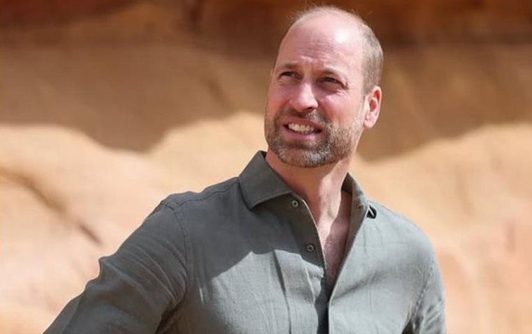 الأمير ويليام يختتم جولته في السعودية بزراعة شجرة ولعب كرة القدم