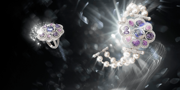 تعرفي إلى القصّة المذهلة وراء Les Talismans De Chanel