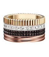 مجوهرات Boucheron تزيّن النجمات في معرض Biennale Des Antiquaires